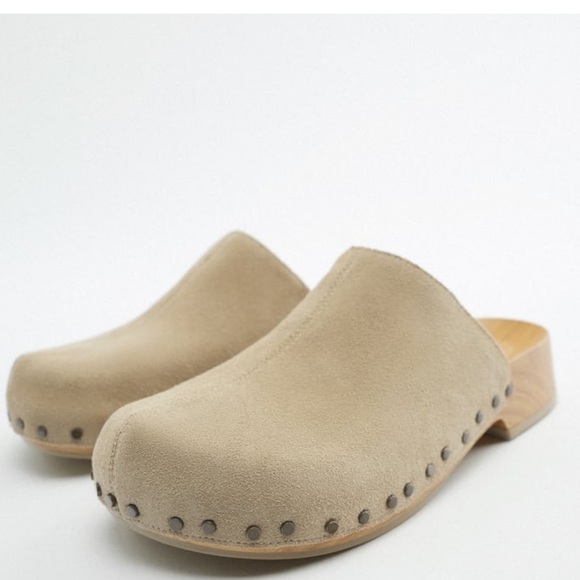Zara Shoes - Zara studded mules